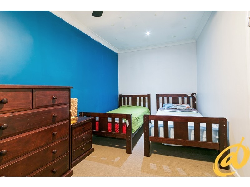 29 Blue Mountain Crescent, Warner QLD 4500