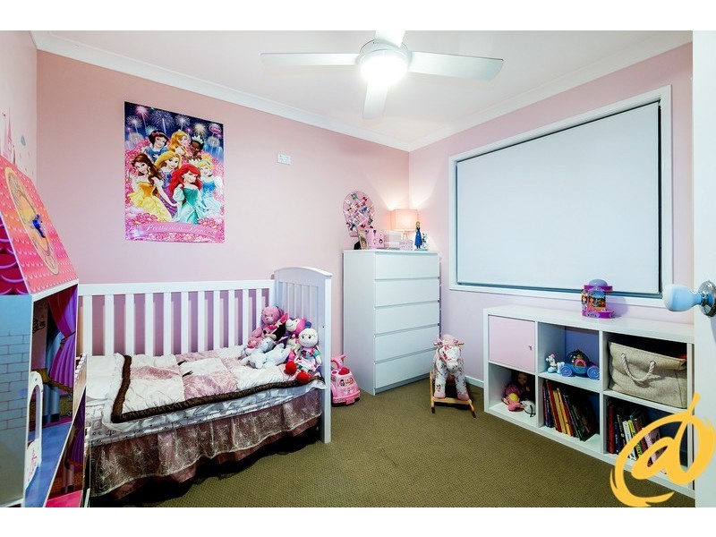 29 Blue Mountain Crescent, Warner QLD 4500