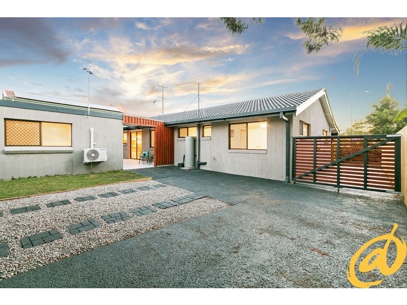 28 Old Northern Road, Albany Creek QLD 4035