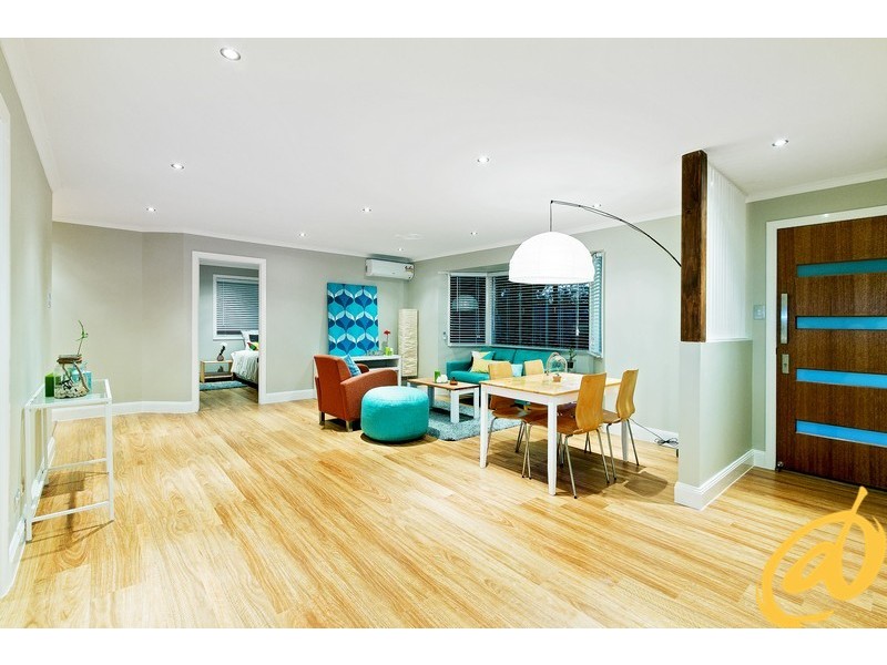 28 Old Northern Road, Albany Creek QLD 4035