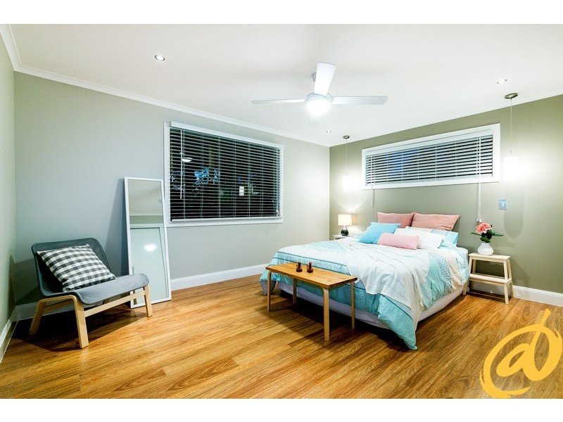 28 Old Northern Road, Albany Creek QLD 4035