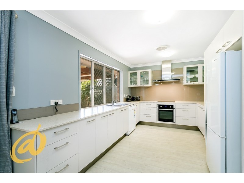 26 Oleron Terrace, Petrie QLD 4502
