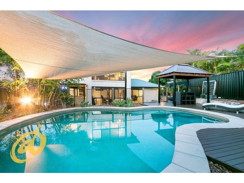 19 Hopkins Street, Petrie QLD 4502