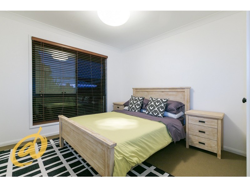 19 Hopkins Street, Petrie QLD 4502