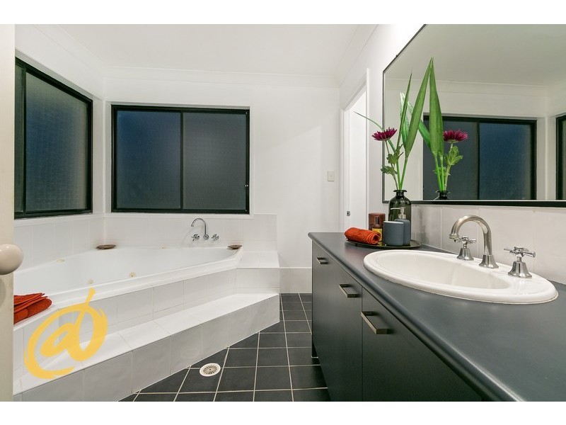 19 Hopkins Street, Petrie QLD 4502