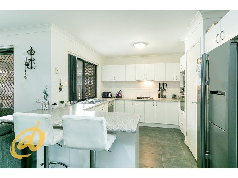 4 Paluma Place, Narangba QLD 4504