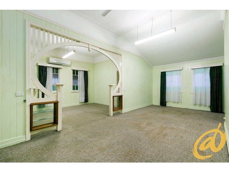 19 Park Road, Wooloowin QLD 4030