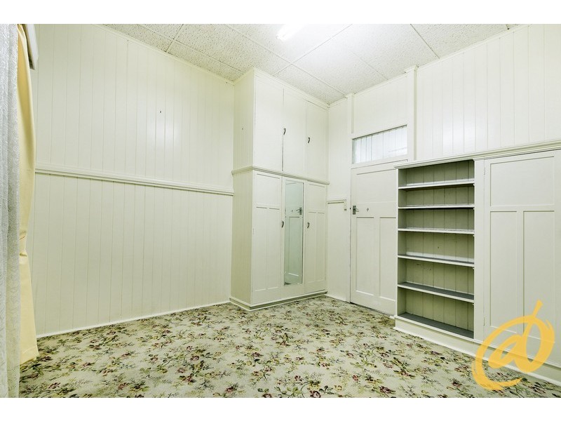 19 Park Road, Wooloowin QLD 4030