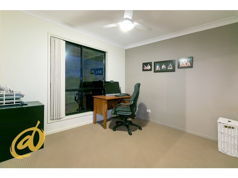 38 Affleck Avenue, Petrie QLD 4502