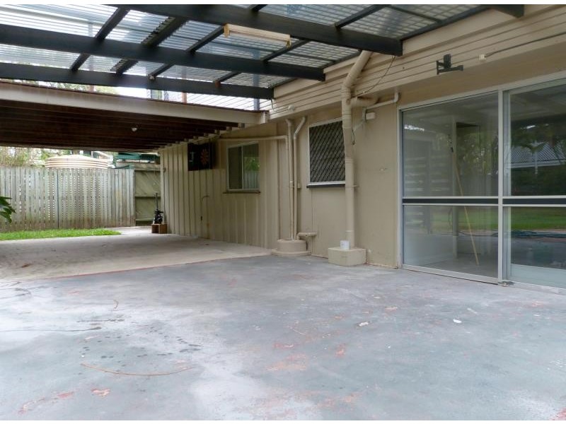 17 Lancaster Street, Strathpine QLD 4500