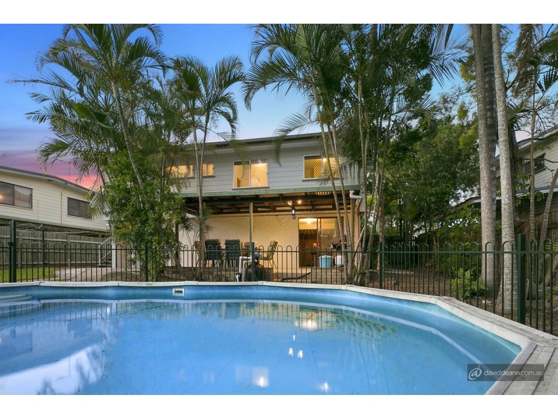 5 Azalea Court, Kallangur QLD 4503