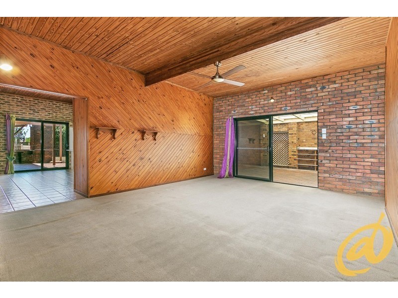 120 Samsonvale Road, Strathpine QLD 4500