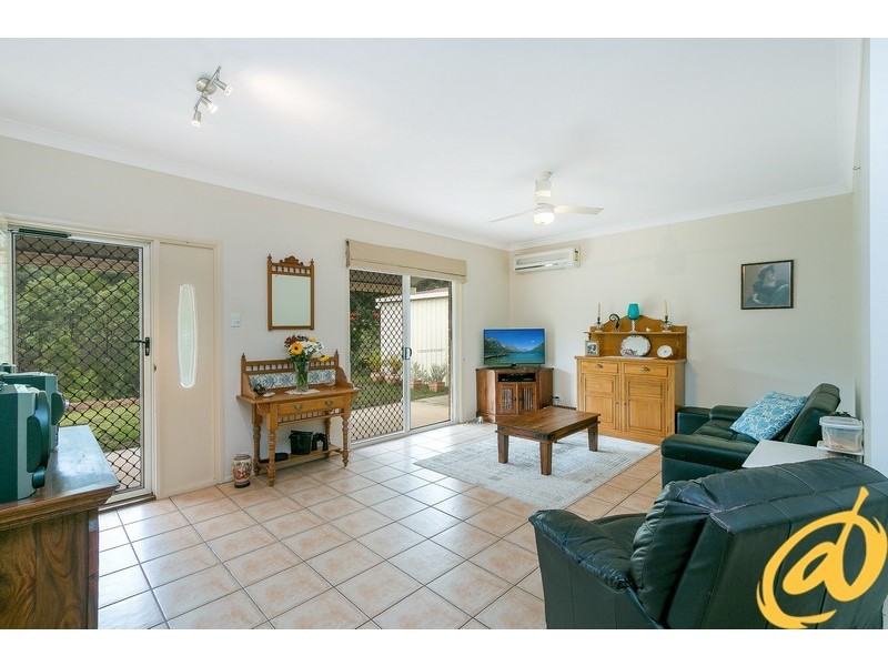 368 Woodward Road, Armstrong Creek QLD 4520