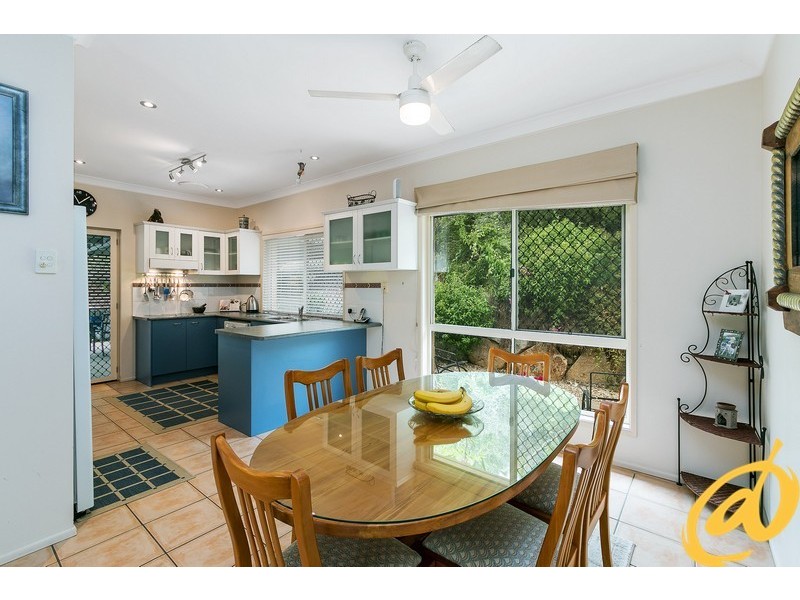 368 Woodward Road, Armstrong Creek QLD 4520