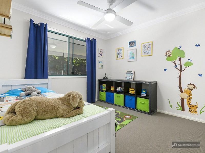 7 Midson Street, Petrie QLD 4502