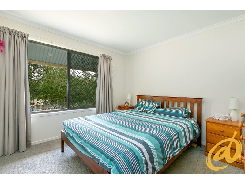 101 Rue Montaigne, Petrie QLD 4502