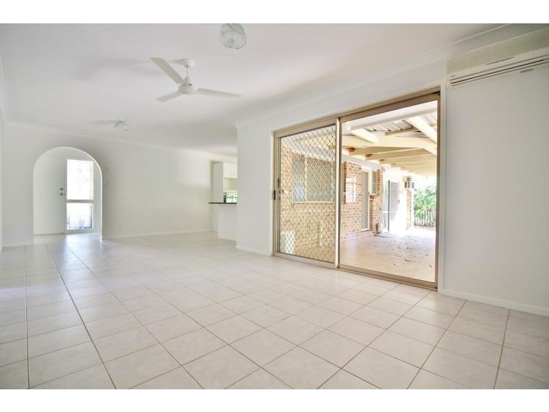 36 Oleron Terrace, Petrie QLD 4502