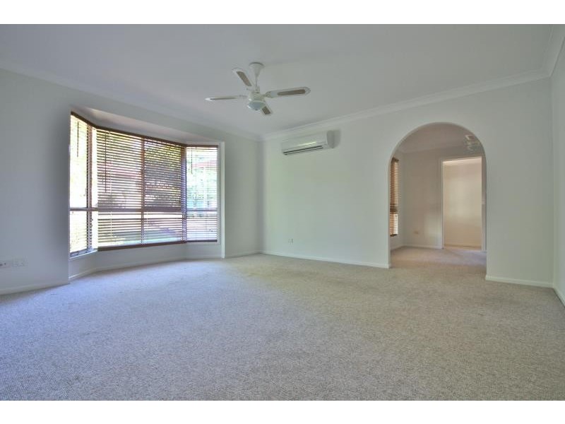 36 Oleron Terrace, Petrie QLD 4502