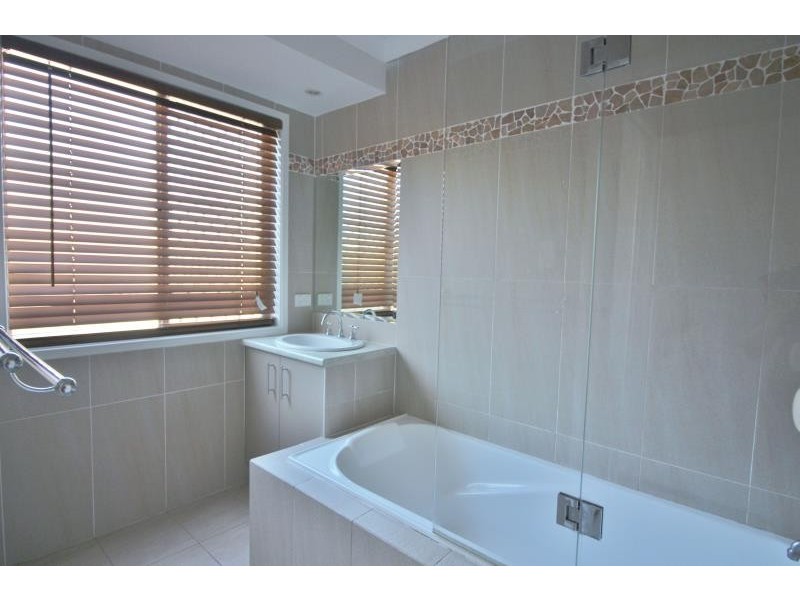 36 Oleron Terrace, Petrie QLD 4502