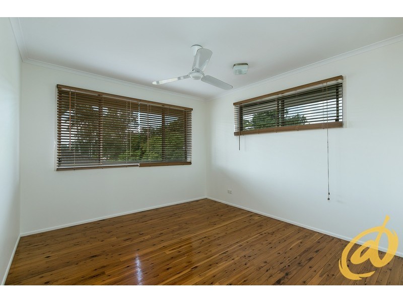 28 Frenchs Road, Petrie QLD 4502