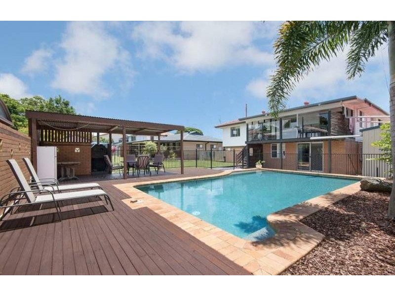 20 Leitchs Ro Albany Creek, Albany Creek QLD 4035
