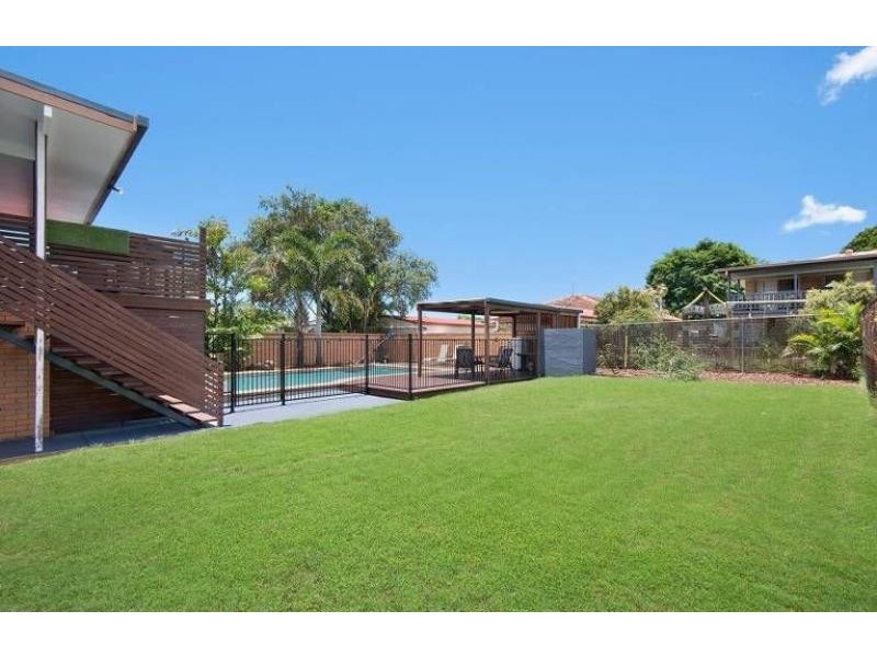 20 Leitchs Ro Albany Creek, Albany Creek QLD 4035