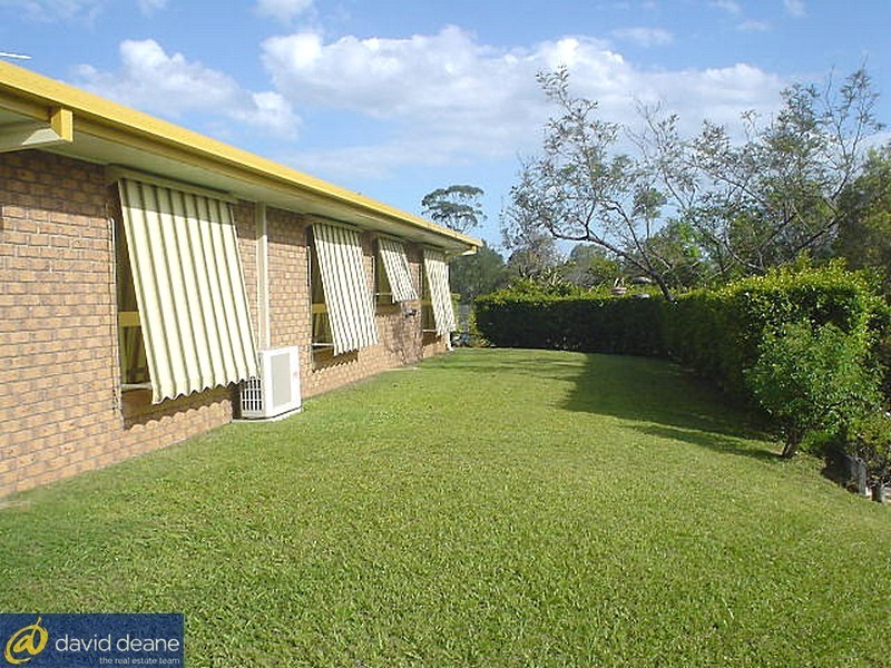 6 Frangipani Court, Kallangur QLD 4503