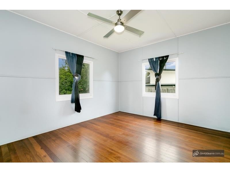 124 Bells Pocket Road, Strathpine QLD 4500