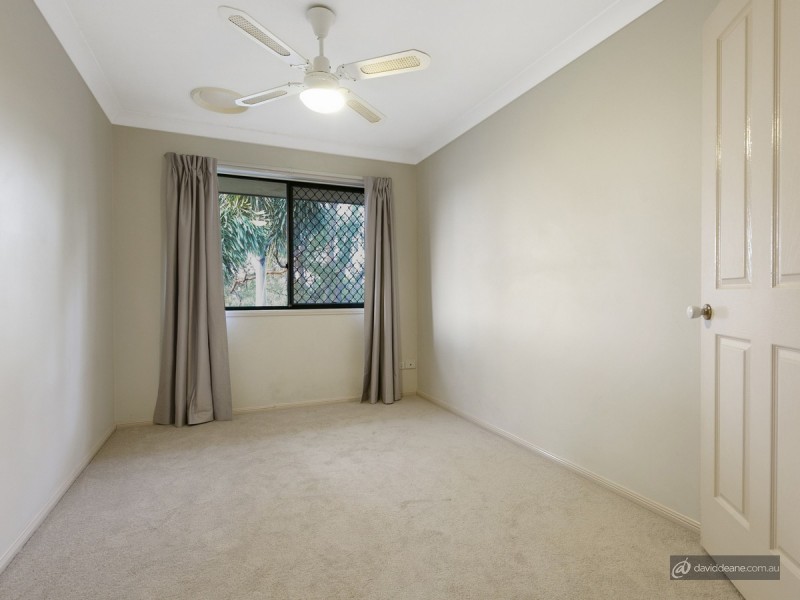 102 Sheaves Road, Kallangur QLD 4503