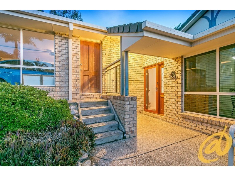 4 Homestead Place, Petrie QLD 4502