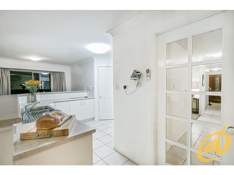 4 Homestead Place, Petrie QLD 4502