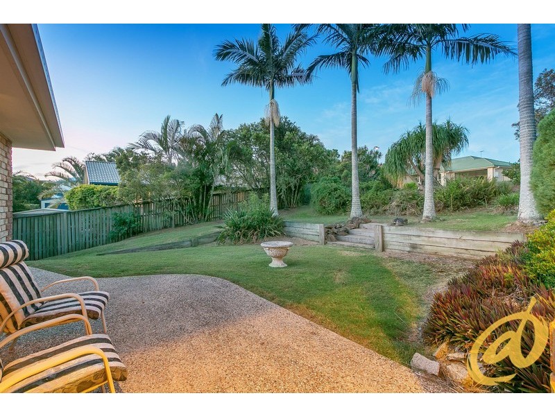 4 Homestead Place, Petrie QLD 4502