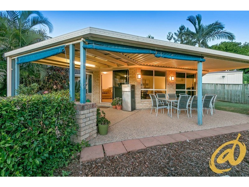 4 Homestead Place, Petrie QLD 4502