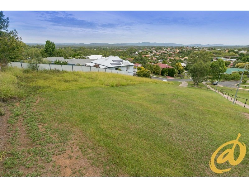 19 Valmadre Court, Petrie QLD 4502