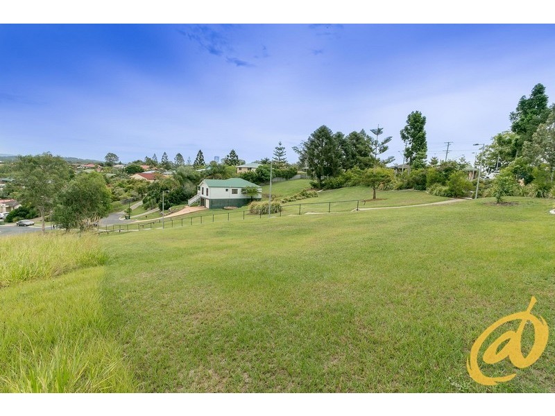 19 Valmadre Court, Petrie QLD 4502