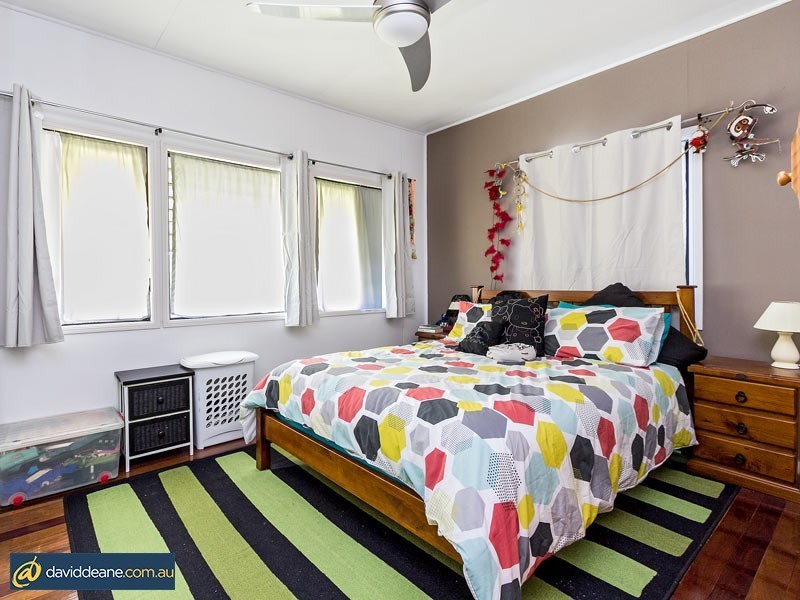 82 Bells Pocket Rd, Strathpine QLD 4500