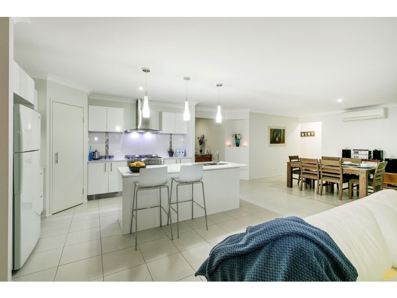 20 Page Close, Cashmere QLD 4500