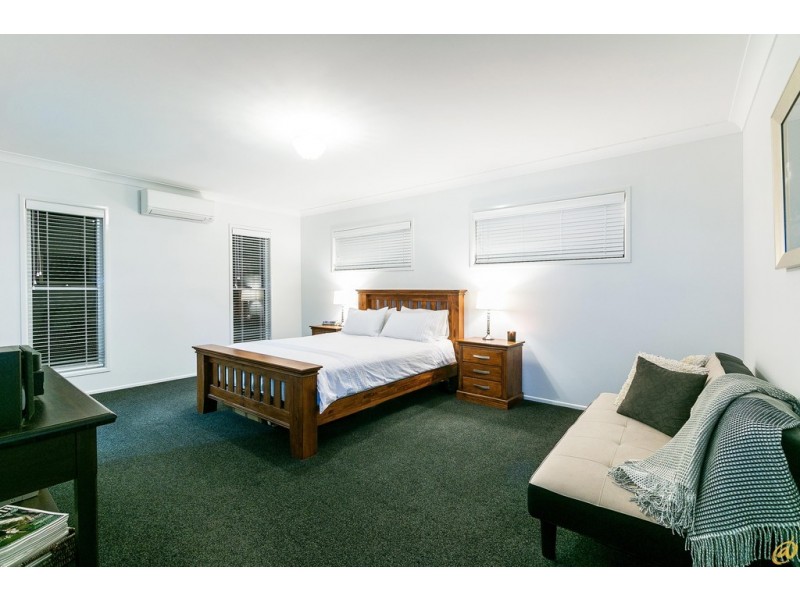 20 Page Close, Cashmere QLD 4500