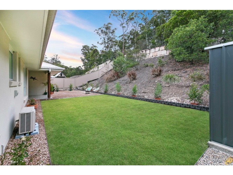 20 Page Close, Cashmere QLD 4500