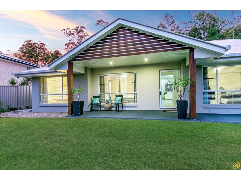 20 Page Close, Cashmere QLD 4500