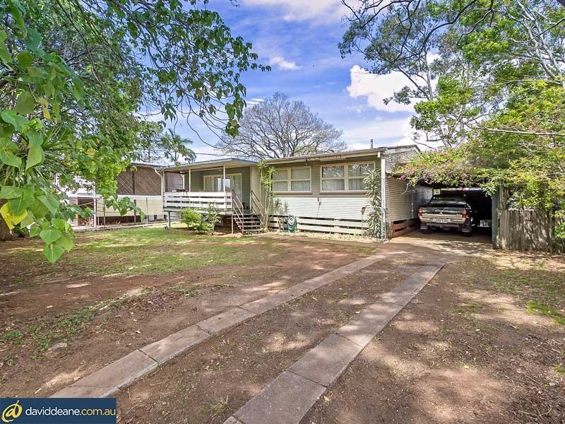 35 Bray Rd, Lawnton QLD 4501