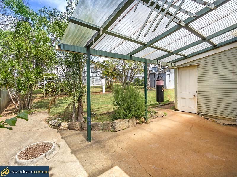 35 Bray Rd, Lawnton QLD 4501