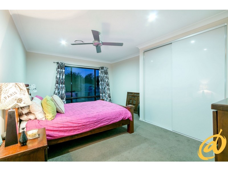 16 Grand View Drive, Ocean View QLD 4521