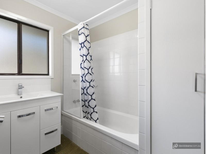 28 Acland Drive, Strathpine QLD 4500