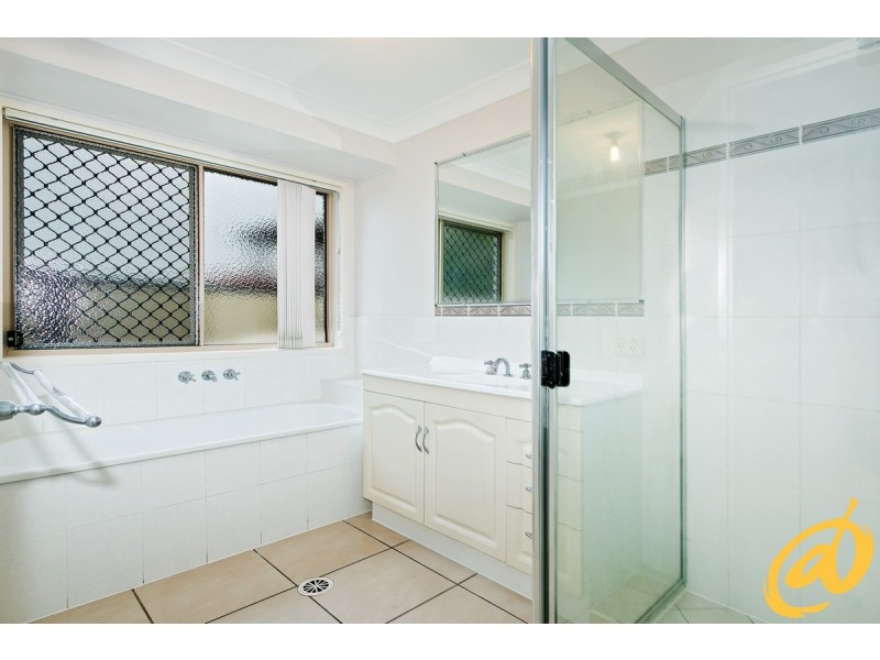 16 Carruthers Court, Bray Park QLD 4500