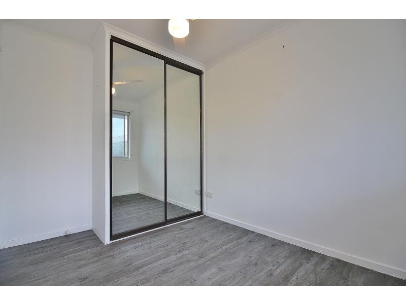 8/11 West Dianne Street, Lawnton QLD 4501