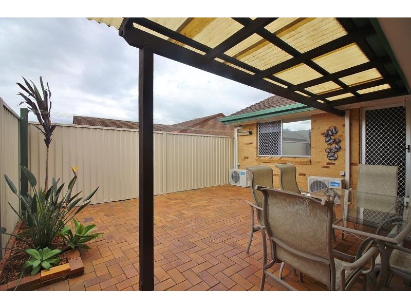 8/11 West Dianne Street, Lawnton QLD 4501