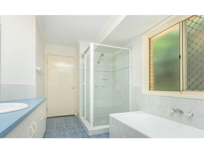 13 Washbrook Crescent, Petrie QLD 4502