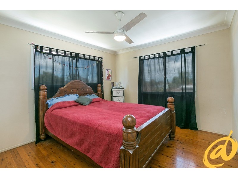 18 Livingstone Street, Strathpine QLD 4500