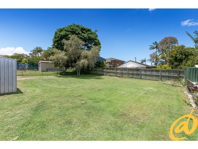 18 Livingstone Street, Strathpine QLD 4500